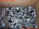 3UPJ=32290720]ジャガー XE(JA2NA X760)ネジ・ナット・ステー類 セット ジャンク_s3