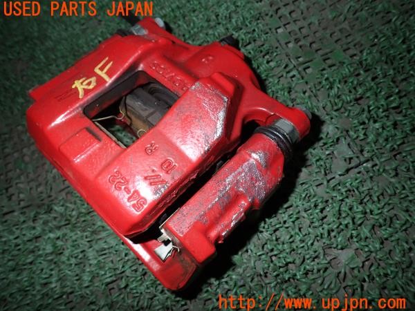 3UPJ=32300301]アクア GRスポーツ(MXPK11)純正 ADVICS フロントキャリパー 中古_m4