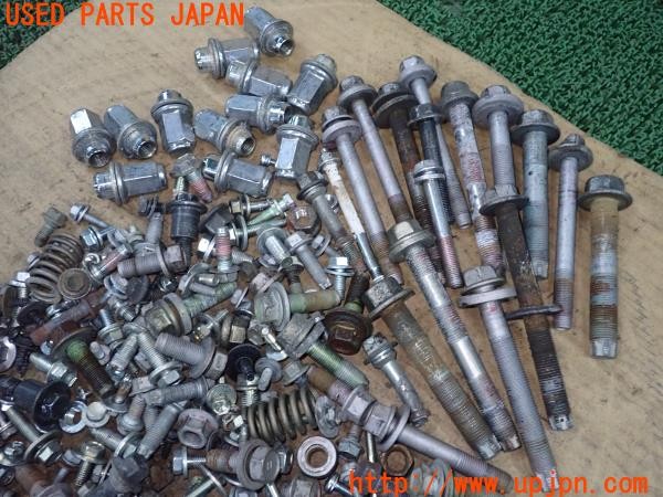 3UPJ=32330720]アルファードハイブリッド SR(ATH20W)後期 ネジ・ナット・ステー類 セット ジャンク_m1