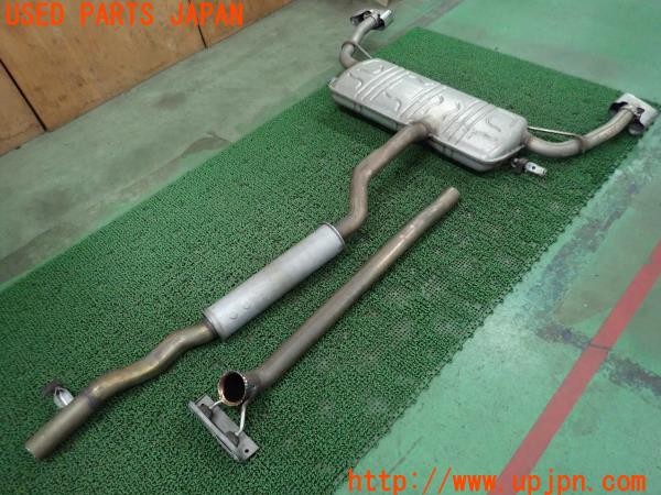 3UPJ=32340152]ベンツ CLA250 4MATIC(117346)純正 A2464910100 A2464910600 マフラー 2分割カット 中古_m1