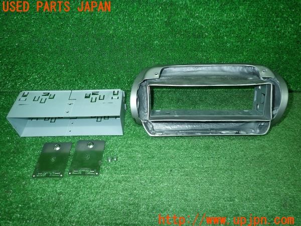 3UPJ=32370605]アルファロメオ 156 GTA(932AXB)社外 オーディオパネル 取付ステー 中古_m1