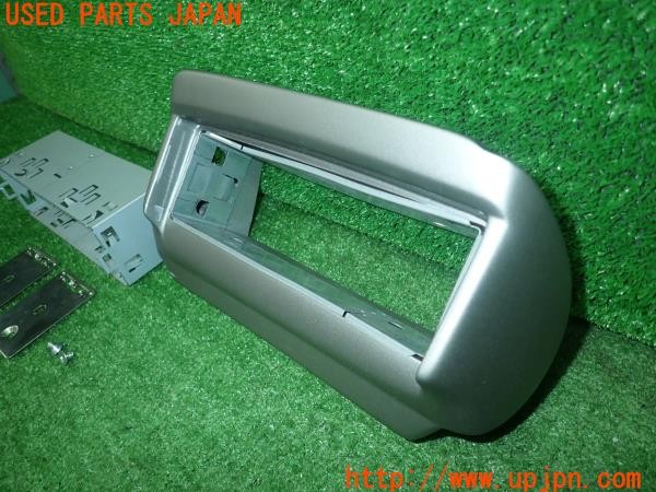 3UPJ=32370605]アルファロメオ 156 GTA(932AXB)社外 オーディオパネル 取付ステー 中古_m2