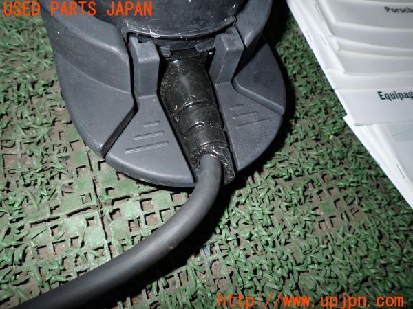3UPJ=32380579]ポルシェ パナメーラ S E-ハイブリッド(970CGEA)純正 7PP.971.675.B 充電器 付属品・マニュアル付き 中古_m2