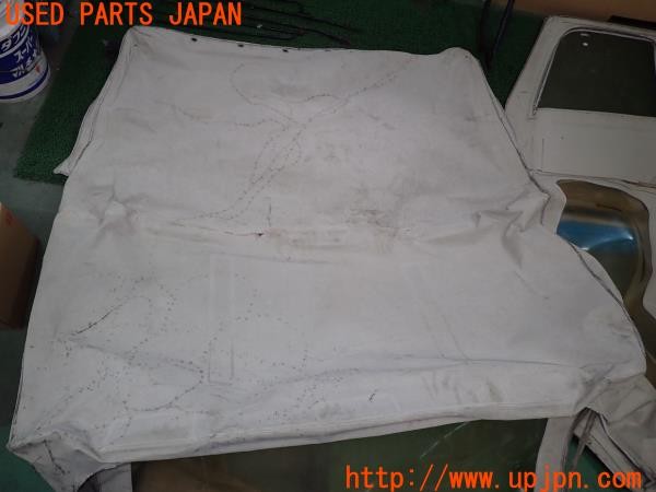 3UPJ=32390031]三菱 ジープ(J59)社外 幌 ソフトトップ 骨組み付き ジャンク_m3