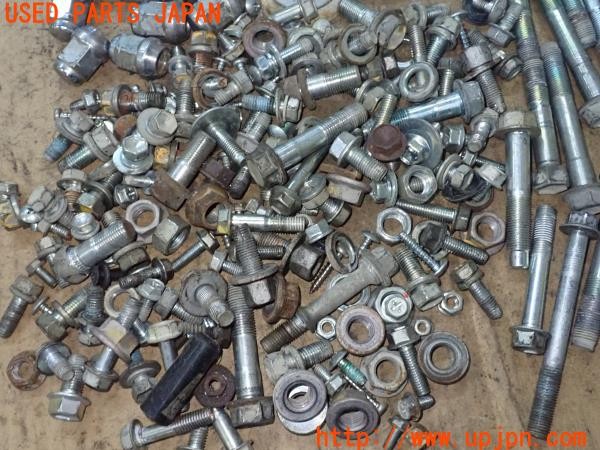 3UPJ=32400720]ジムニーシエラ(JB43W 8型)ネジ・ナット・ステー類 セット ジャンク_m3