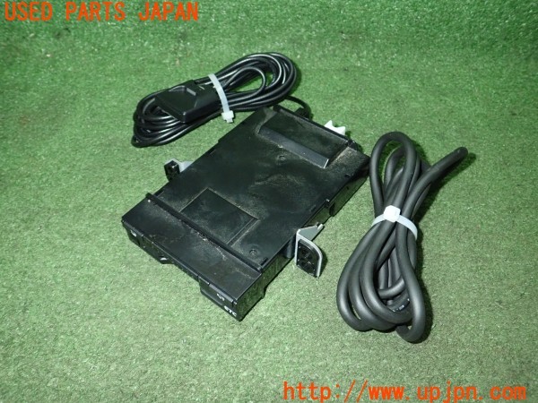 3UPJ=32410503]ヴェルファイア ハイブリッド(AYH30W)純正ビルトイン 08686-00341 ETC車載器 中古_m0