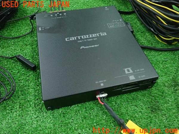 3UPJ=32460578]BMW 116i(1A16 F20)carrozzeria カロッツェリア AVIC-HRV110G 地デジチューナー 中古_m3
