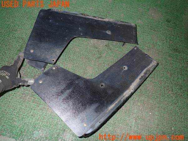 3UPJ=32510054]ハマーH2(不明)社外 リアマッドガード 中古_m4