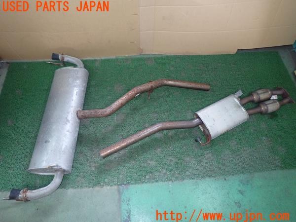 3UPJ=32530152]キャデラック XT5(C1UL)純正 82237097 マフラー 2分割カット 中古_m1