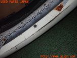 3UPJ=32570048]クライスラー 300C(LX57)前期 XENON ゼノン 12501 フロントバンパー フォグ・コーナーランプ付き 中古_s4