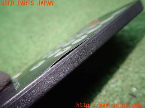 3UPJ=32570571]クライスラー 300C(LX57)前期 社外 究極アダプター iPad iPhone用 映像出力 リモコン 中古_m2