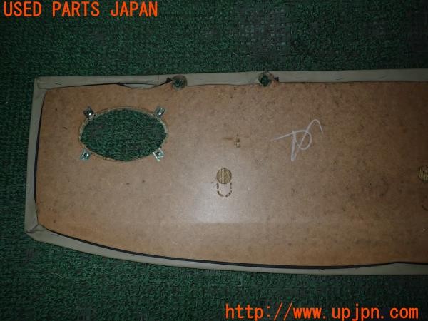 3UPJ=32590619]BMW 520i(E28)純正? リアトレイ スピーカーボード 中古_m3