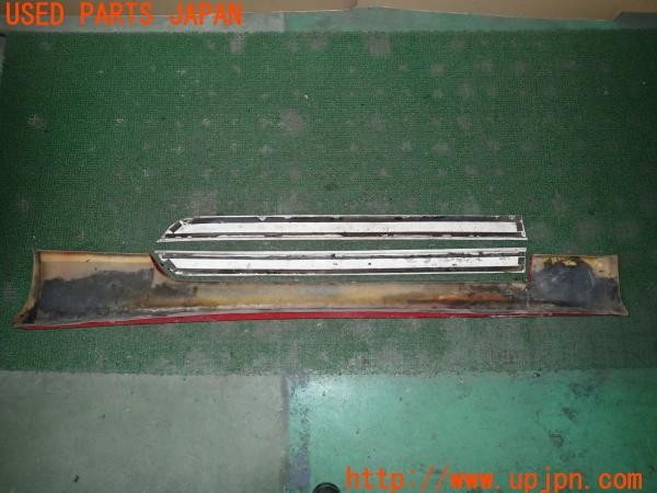 3UPJ=32630025]フェアレディZ 300ZXツインターボ 2by2 Tバールーフ(GCZ32)前期 社外 左サイドステップ 左右ドアパネル 中古_m4