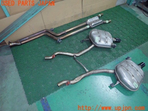 3UPJ=32660152]BMW 640i クーペ(LW30C F13)純正 マフラー カット済み 3分割 中古_m0