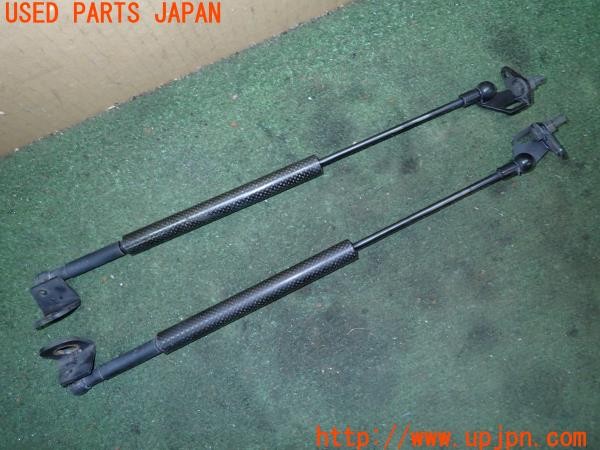 3UPJ=32670053]ヴェルファイア(GGH20W)社外 ボンネットダンパー カーボン調 中古_m0