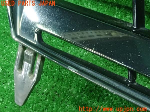 3UPJ=32700047]コペン アルティメットエディションＳ(L880K)純正 53141-B2040 ブラックメッキ フロントグリル ラジエーターグリル 中古_m2