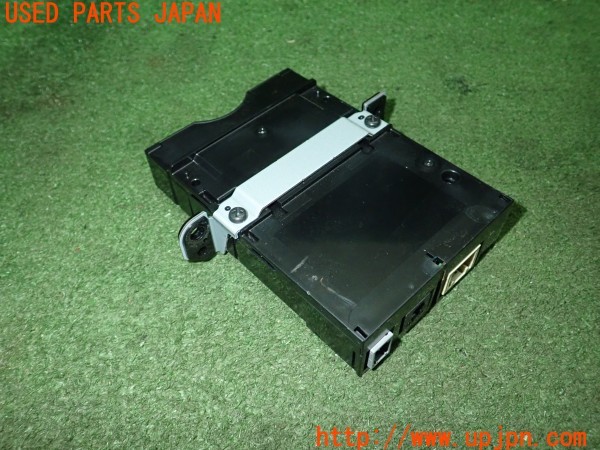 3UPJ=32720503]ノアハイブリッド(ZWR90W)純正ビルトイン 86980-28040 ETC車載器 ETC2.0 中古_m1