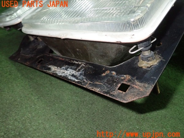 3UPJ=32770561]ルノー アルピーヌ V6 ターボ(D501)純正? Valeo 480564 460214 左ヘッドライト 中古_m2