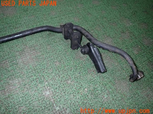 3UPJ=32790425]ランクルプラド(KZJ71W)後期 純正 フロントスタビライザー ボディリフト 社外延長ブロック付き 中古_m4