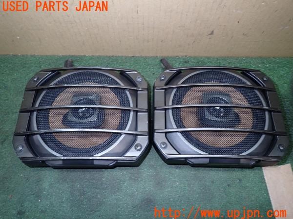 3UPJ=32790535]ランクルプラド(KZJ71W)後期 純正 86160-90K02 バックドアスピーカー 中古_m0
