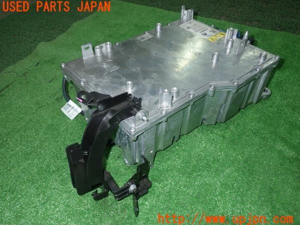 3UPJ=32810579]フィアット 600e(FH1FI)純正 9865444280 ボルテージコンバーター 中古_m1