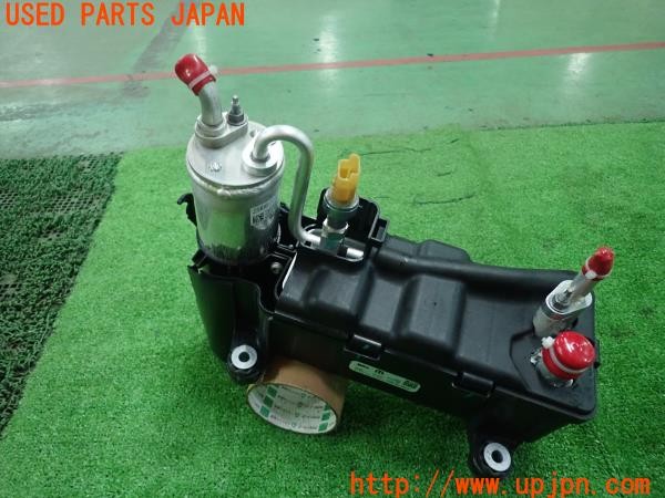 3UPJ=32810581]フィアット 600e(FH1FI)純正 9852854580 クーラントコンデンサー 中古_m0