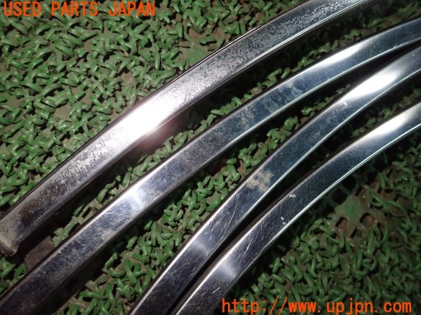 3UPJ=32840012]クラウン ハードトップ(GS131)純正?  フェンダーアーチモール 1台分 中古_m4