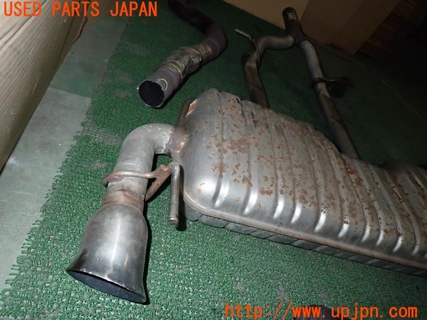 3UPJ=32850152]シボレー カマロ コンバーチブル 6th(A1XC)純正 マフラー 2分割カット 中古_m3