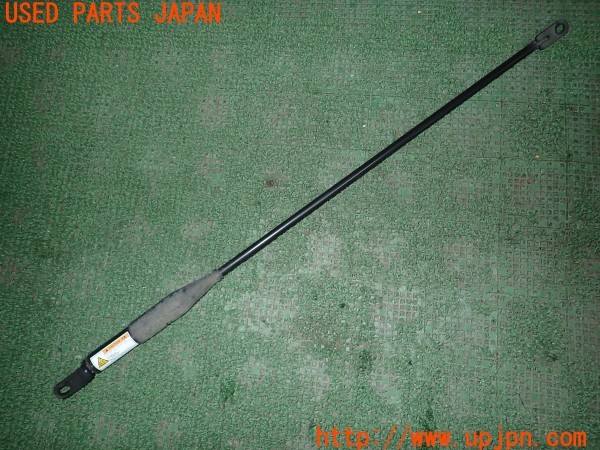 3UPJ=32900702]レクサス CT200h(ZWA10)純正 フロントパフォーマンスダンパー 中古_m0