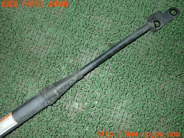 3UPJ=32900703]レクサス CT200h(ZWA10)純正 リアパフォーマンスダンパー 中古_m2