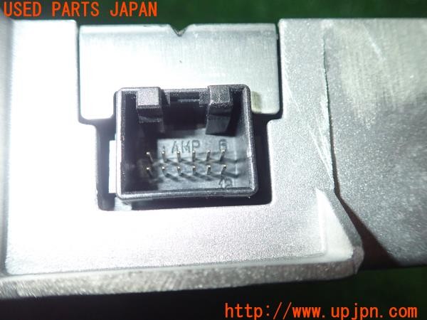 3UPJ=32930511]ポルシェ カイエン S ハイブリッド(92ACGE 958型)純正 7P5.035.223.G アンプ 中古_m3