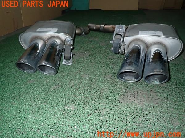 3UPJ=32940152]アウディ S5 スポーツバック(8TCREL)REMUS レムス 049208 0556L 049208 0556R リアマフラー 中古_m4