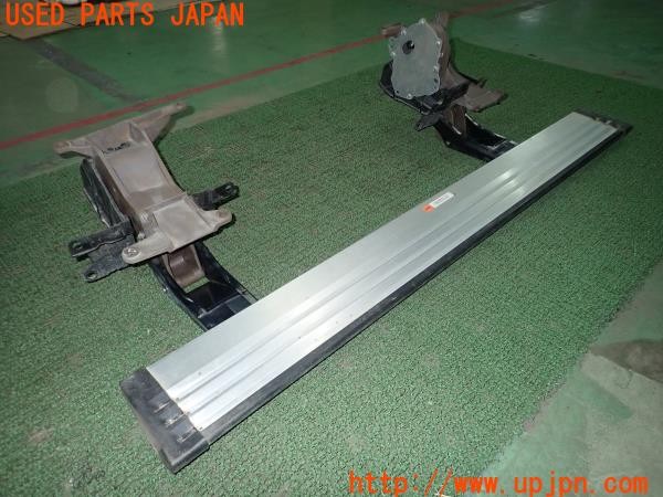 3UPJ=33070025]デリカD:5(CV1W)純正 電動サイドステップ オートサイドステップ 左サイドステップ 中古_m2