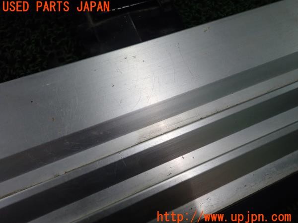 3UPJ=33070025]デリカD:5(CV1W)純正 電動サイドステップ オートサイドステップ 左サイドステップ 中古_m4