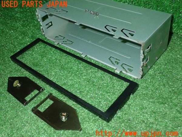 3UPJ=33080604]ポルシェ ボクスター S(98624)社外 オーディオ/ナビ取付キット 1DIN 中古_m2