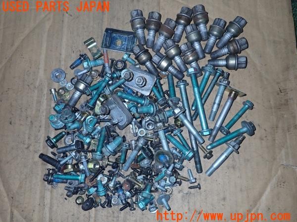 3UPJ=33080720]ポルシェ ボクスター S(98624)ネジ・ナット・ステー類 セット ジャンク_m0