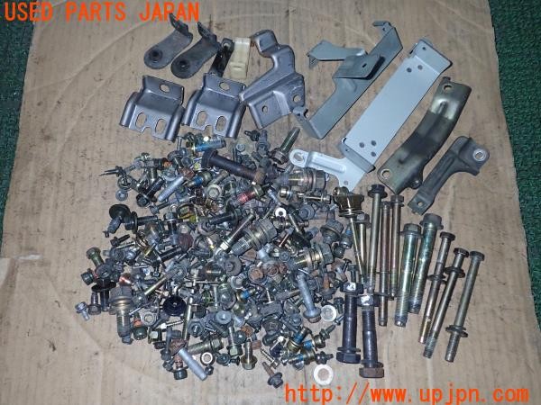 3UPJ=33090720]グロリア グランツーリスモ アルティマ(HY33)ネジ・ナット・ステー類 セット ジャンク_m0