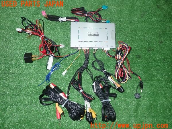 3UPJ=33100580]BMW 218d アクティブツアラー(2C20 F45)doujyousyaTV AIT-BM03-AIO-B ナビ男くん インターフェース 中古_m0