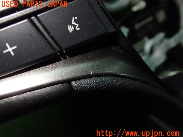 3UPJ=33130617]レクサス UX300e(KMA10)純正 ステアリング 中古_m2