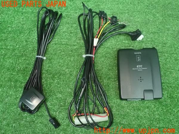 3UPJ=33260503]パジェロ スーパーエクシード(V75W)前期 トヨタ純正 ETC車載器 08686-00121 中古_m0