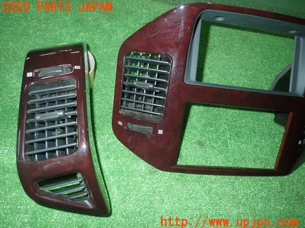 3UPJ=33260645]パジェロ スーパーエクシード(V75W)前期 純正 センターパネル エアコン吹出口 ウッド 木目調 中古_m2