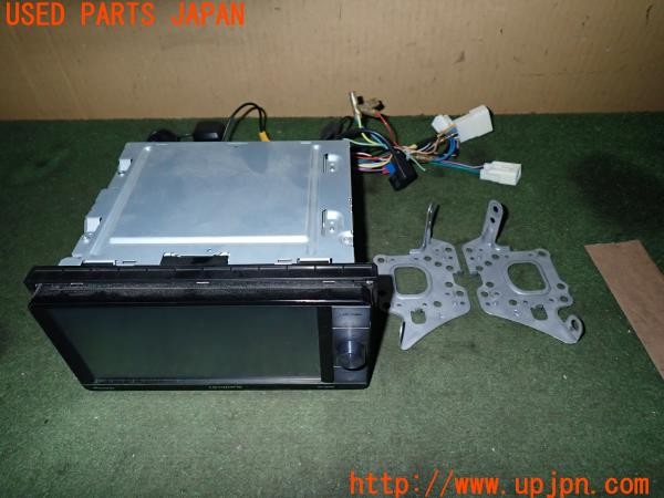 3UPJ=33330504]アイシス プラタナ(ANM10W)前期 carrozzeria カロッツェリア AVIC-ZH0077W HDDナビ 2014年度版 中古_m0