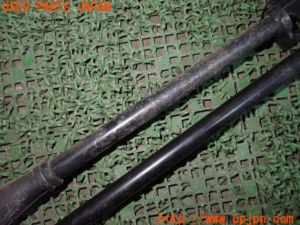 3UPJ=33390702]レクサス CT200h(ZWA10)純正 パフォーマンスダンパー 中古_m4