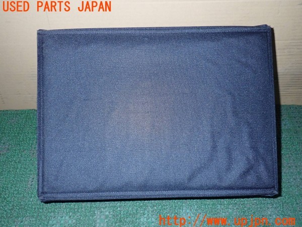 3UPJ=33460652]ジャガー XF(JB2GA X260)Audi アウディ 純正 ラゲッジコンパートメントボックス 収納ボックス 小物入れ 折り畳み式 中古_m2