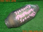 3UPJ=33490153]ジープ グランドチェロキー(WH47)純正 触媒② マニバーター マテリアル 約1.9Kg 切断加工品 ジャンク_s0