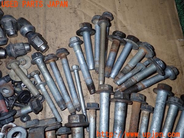 3UPJ=33490720]ジープ グランドチェロキー(WH47)ネジ・ナット・ステー類 セットジャンク_m2
