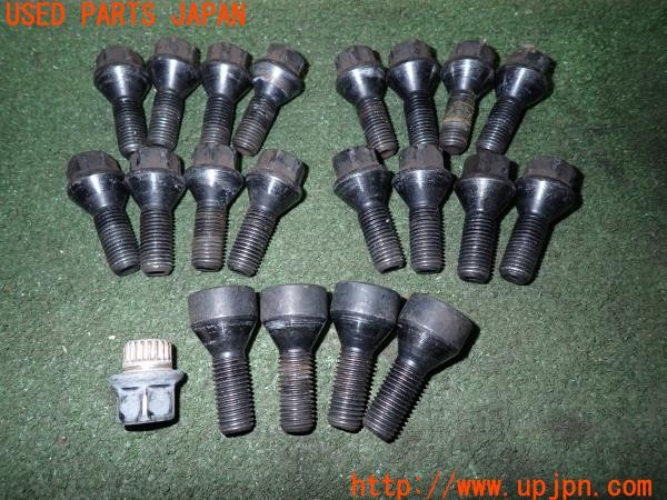 3UPJ=33670968]BMW 525i(NE25 E60)前期 純正 ホイールボルト ロックボルトセット 中古_m2