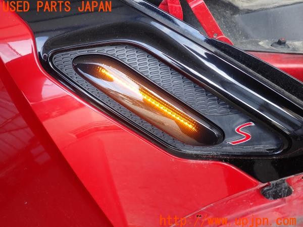 3UPJ=33750530]BMW ミニ(MINI)クーパーSD クロスオーバー(ZB20 R60)後期 純正 サイドスカットル 社外 シーケンシャルマーカー付き 中古_m3