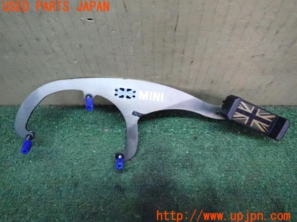 3UPJ=33750652]BMW ミニ(MINI)クーパーSD クロスオーバー(ZB20 R60)後期 社外 スマホホルダー 中古_m0