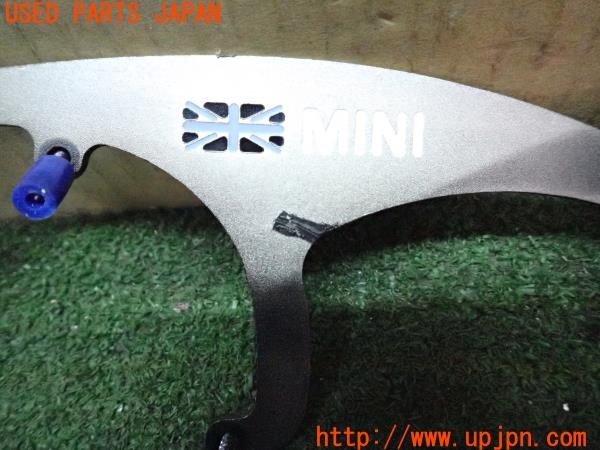 3UPJ=33750652]BMW ミニ(MINI)クーパーSD クロスオーバー(ZB20 R60)後期 社外 スマホホルダー 中古_m2